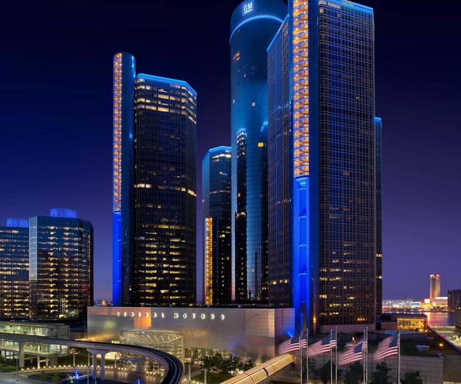 A night time view of the renaissance center hotel downtown detroit 